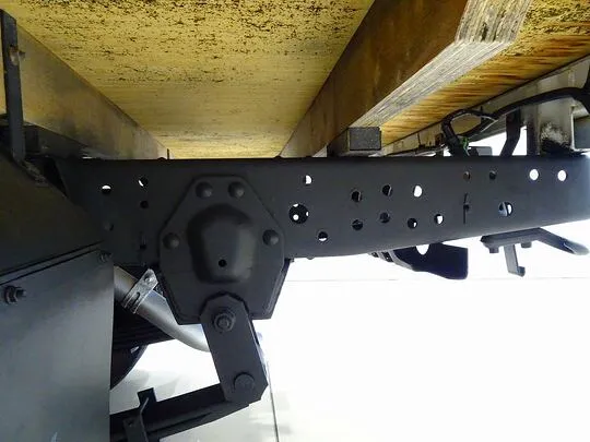 エルフ 2t 4WD FFL 標準 Wキャブ 総重量5t未満