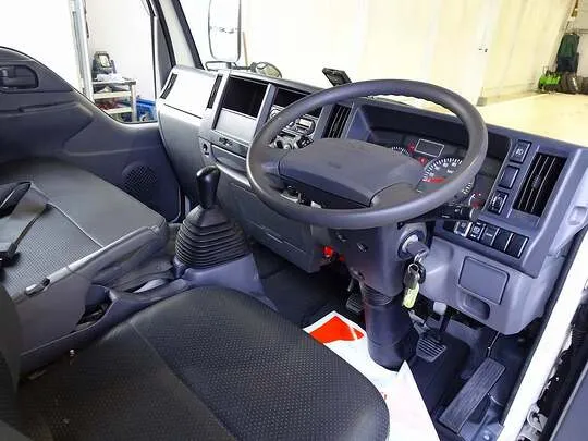 エルフ 2t 4WD FFL 標準 Wキャブ 総重量5t未満