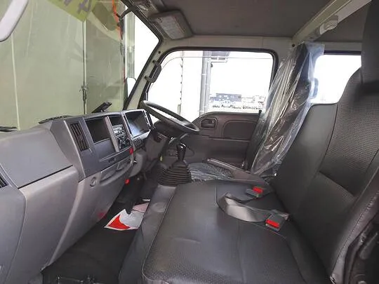 エルフ 2t 4WD FFL 標準 Wキャブ 総重量5t未満