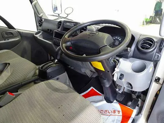 デュトロ 2t FJL 標準セミロング パネルバン 総重量5t未満