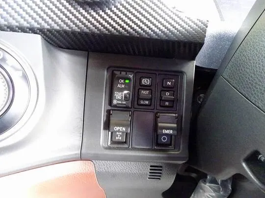 プロフィア 13.8t 4軸 アルミウイング リアエアサス 380ps