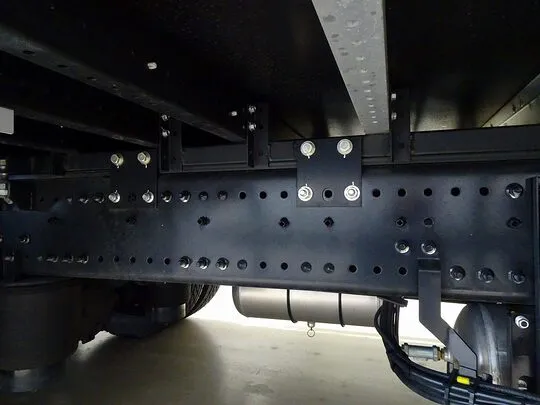 プロフィア 13.8t 4軸 アルミウイング リアエアサス 380ps