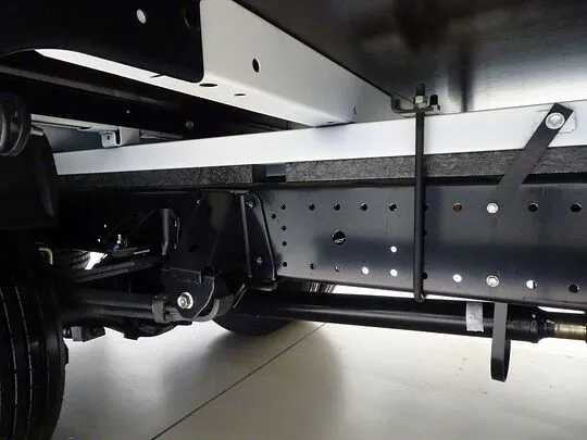 デュトロ 3.5t FJL ワイド超ロング 2段折れ式垂直P/G付 未使用車