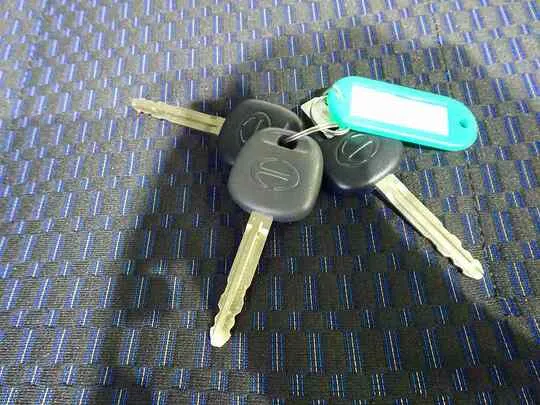 デュトロ 3.5t FJL ワイド超ロング 2段折れ式垂直P/G付 未使用車