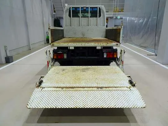 エルフ 1.75t 4WD FFL 標準 Wキャブ/2段折れ式アーム式PG付 総重量5t未満