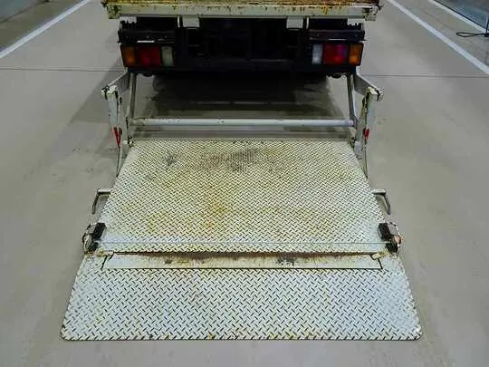 エルフ 1.75t 4WD FFL 標準 Wキャブ/2段折れ式アーム式PG付 総重量5t未満