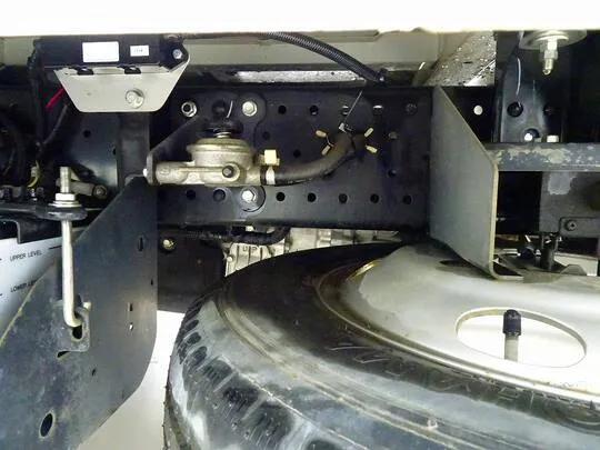 エルフ 1.75t 4WD FFL 標準 Wキャブ/2段折れ式アーム式PG付 総重量5t未満