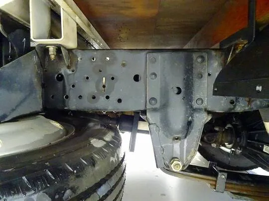 エルフ 1.75t 4WD FFL 標準 Wキャブ/2段折れ式アーム式PG付 総重量5t未満