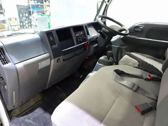 エルフ 1.75t 4WD FFL 標準 Wキャブ/2段折れ式アーム式PG付 総重量5t未満