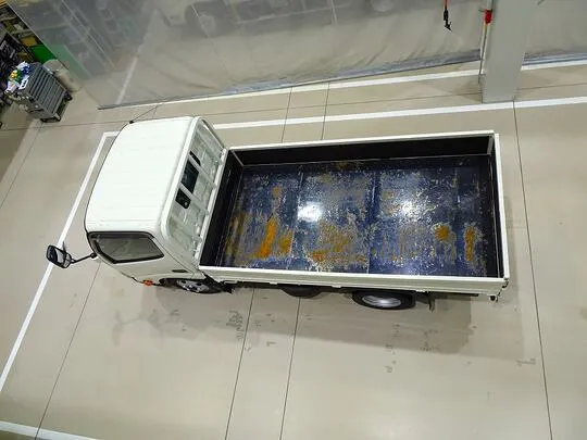 デュトロ 2t 4WD FJL 標準 平ボデー