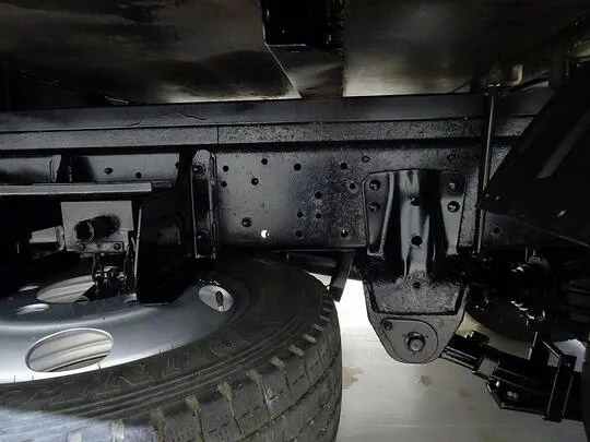 デュトロ 2t 4WD FJL 標準 平ボデー