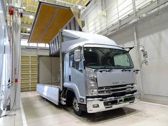 フォワード 2.85t ワイドベッド付 アルミウイング リアエアサス 240ps