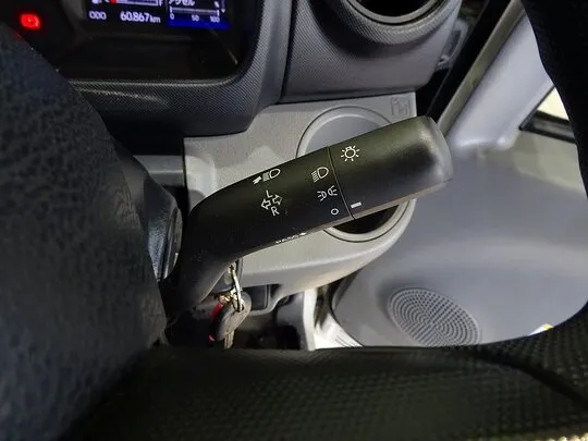 デュトロ 2t 4WD FJL 標準セミロング 平ボデー