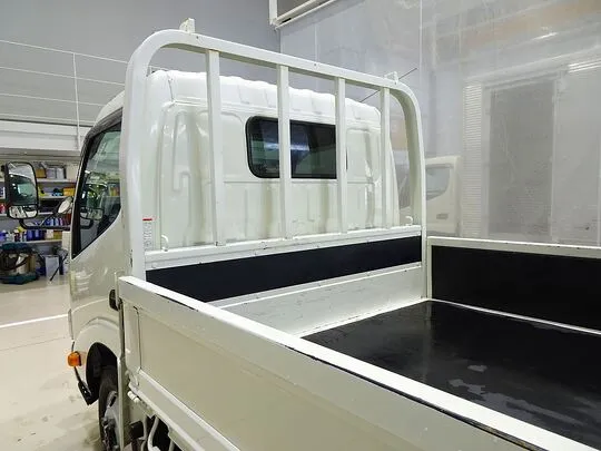 デュトロ 2t 4WD FJL 標準セミロング 平ボデー