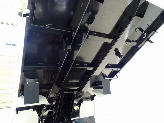 デュトロ 2.7t 4No. 4WD FJL 強化ダンプ 未使用車