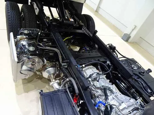 デュトロ 2.7t 4No. 4WD FJL 強化ダンプ 未使用車