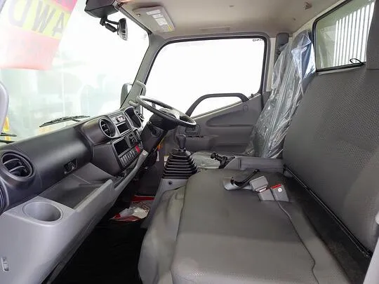 デュトロ 2.7t 4No. 4WD FJL 強化ダンプ 未使用車