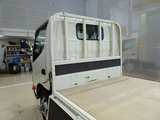 デュトロ 2t FJL 標準 平ボデー 総重量5t未満