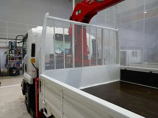 フォワード 2.4t 標準ベッド付 ユニック4段クレーン付 210ps