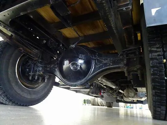 フォワード 2.4t 標準ベッド付 ユニック4段クレーン付 210ps