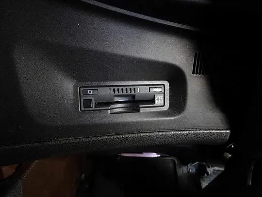 ギガ 13.7t 4軸 アルミウイング リアエアサス 380ps