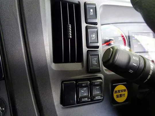 ギガ 13.7t 4軸 アルミウイング リアエアサス 380ps