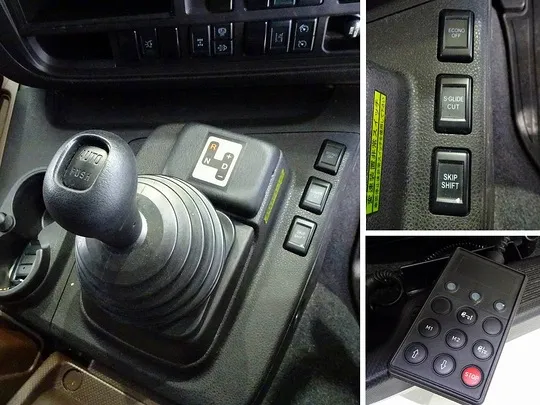 ギガ 13.7t 4軸 アルミウイング リアエアサス 380ps