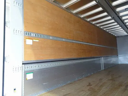 ギガ 13.7t 4軸 アルミウイング リアエアサス 380ps