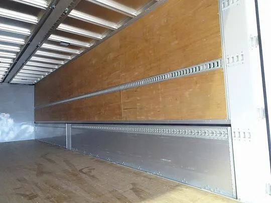 ギガ 13.7t 4軸 アルミウイング リアエアサス 380ps