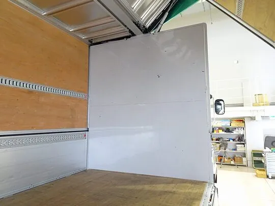 ギガ 13.7t 4軸 アルミウイング リアエアサス 380ps