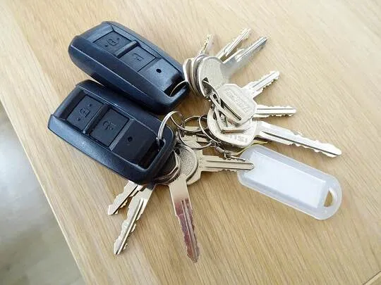 ギガ 13.7t 4軸 アルミウイング リアエアサス 380ps