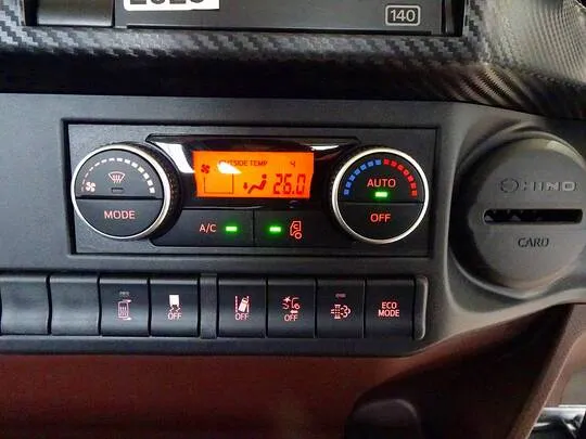 レンジャー 5.8t 増トン 4WD 標準ベッド付 平ボデー 240ps 未使用車