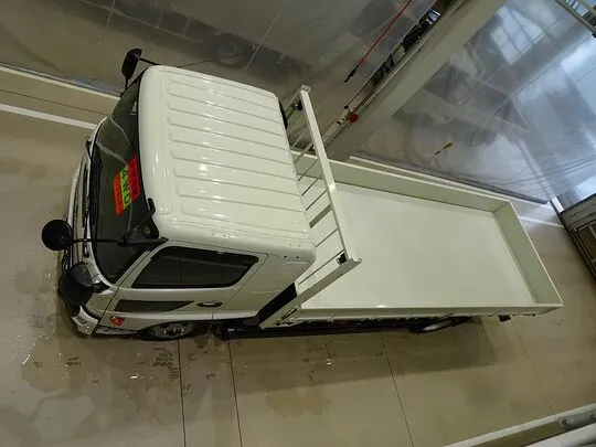 レンジャー 5.8t 増トン 4WD 標準ベッド付 平ボデー 240ps 未使用車