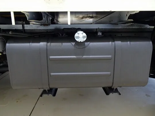 デュトロ 2t 4WD FJL 標準 垂直P/G付