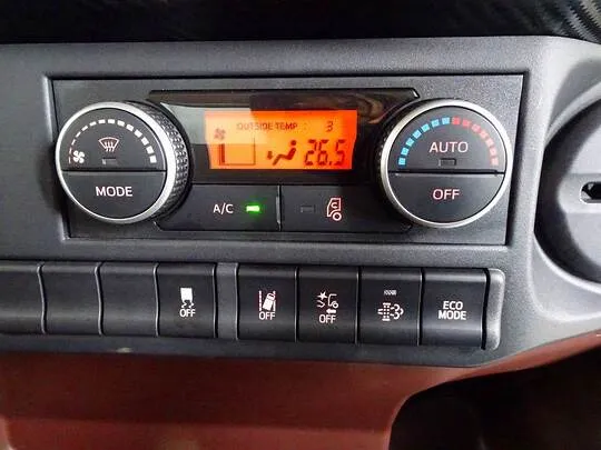 レンジャー 2.85t ワイドベッド付 アルミウイング 240ps