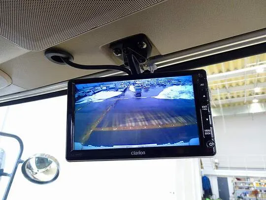 レンジャー 2.85t ワイドベッド付 アルミウイング 240ps