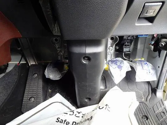 レンジャー 2.85t ワイドベッド付 アルミウイング 240ps