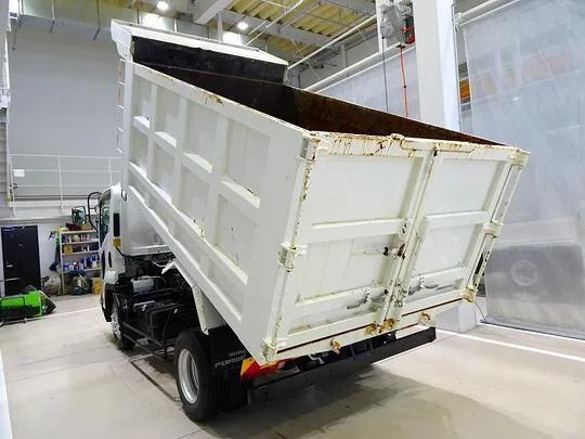 フォワード 2.85t 標準ベッドレス 深ダンプ 210ps