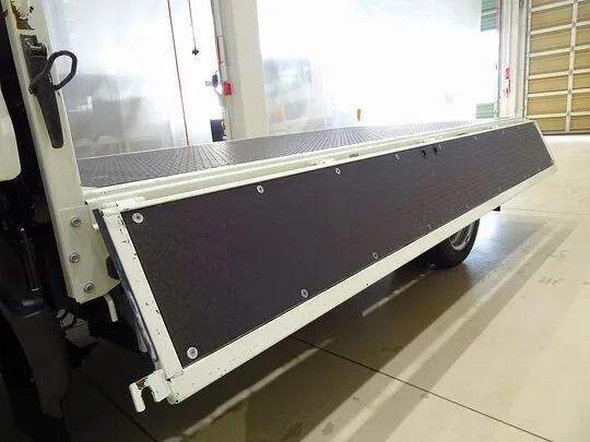 ダイナ 2t JL 標準 平ボデー 総重量5t未満