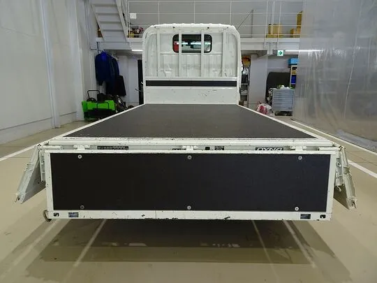 ダイナ 2t JL 標準 平ボデー 総重量5t未満