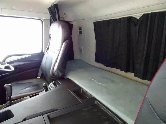 スーパーグレート 13.7t 4軸 アルミブロック 平ボディ リアエアサス 394ps