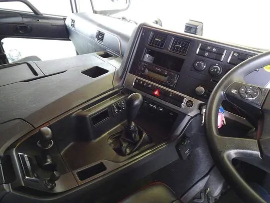 スーパーグレート 13.7t 4軸 アルミブロック 平ボディ リアエアサス 394ps