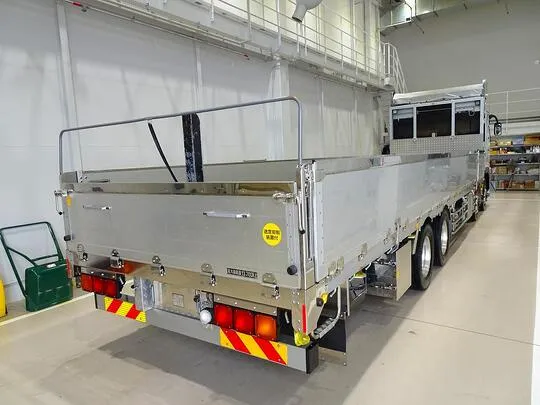 スーパーグレート 13.7t 4軸 アルミブロック 平ボディ リアエアサス 394ps