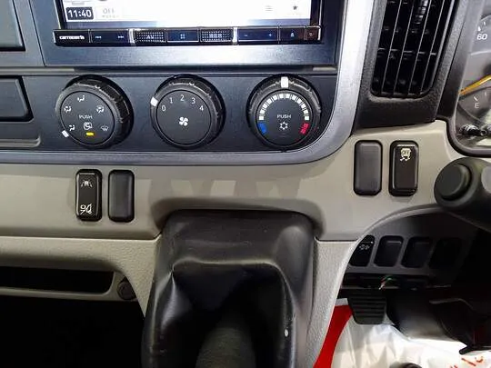 キャンター 2t 全低床 標準 平ボデー