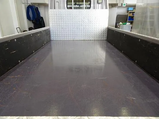 キャンター 2t 全低床 標準 平ボデー