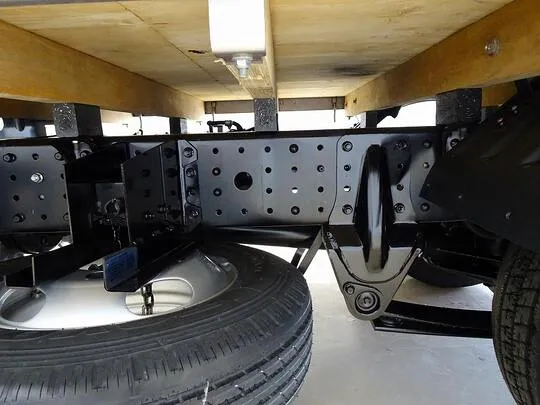 キャンター 2t 全低床 標準 平ボデー