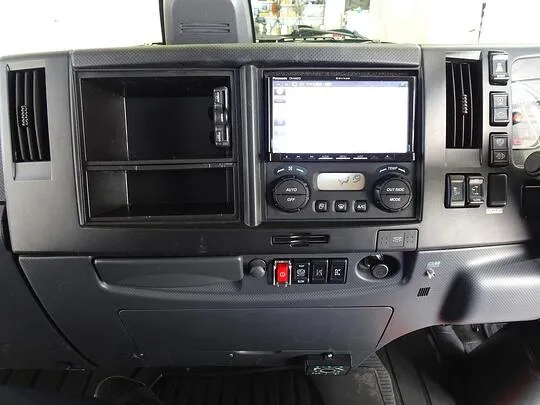 【年次点検済】フォワード 2.3t 標準ベッドレス タダノ4段クレーン付 210ps