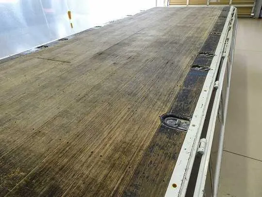 【年次点検済】フォワード 2.3t 標準ベッドレス タダノ4段クレーン付 210ps