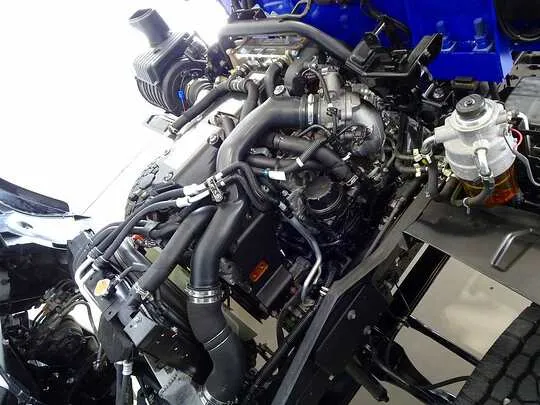 【年次点検済】フォワード 2.3t 標準ベッドレス タダノ4段クレーン付 210ps