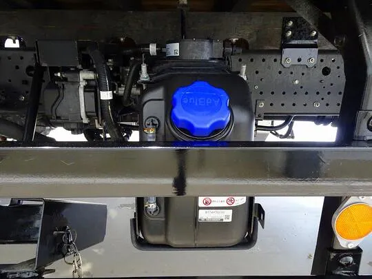 【年次点検済】フォワード 2.3t 標準ベッドレス タダノ4段クレーン付 210ps